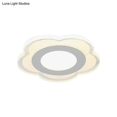 Sleek Led Ceiling Light With Acrylic Shade For Narrow Spaces