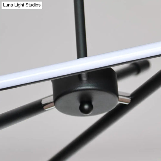 Modern Linear Tube Led Chandelier - Sleek Metal Black Ideal For Living Room Lighting