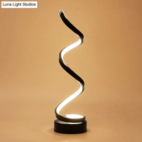 Sleek Spiral Ribbon Metal Table Lamp: Simplicity Black/White/Gold Led Task Lighting With Circle