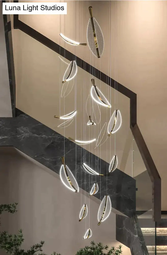 Stellana Leaf Cluster Chandelier