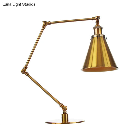 Stylish Flared Table Lamp - Industrial Metallic Accent With 1 Light For Dining Room Gold 8+8/8+8+8