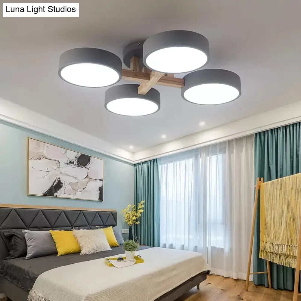 Stylish Macaron Metal Ceiling Light With 4 Heads For Study Room
