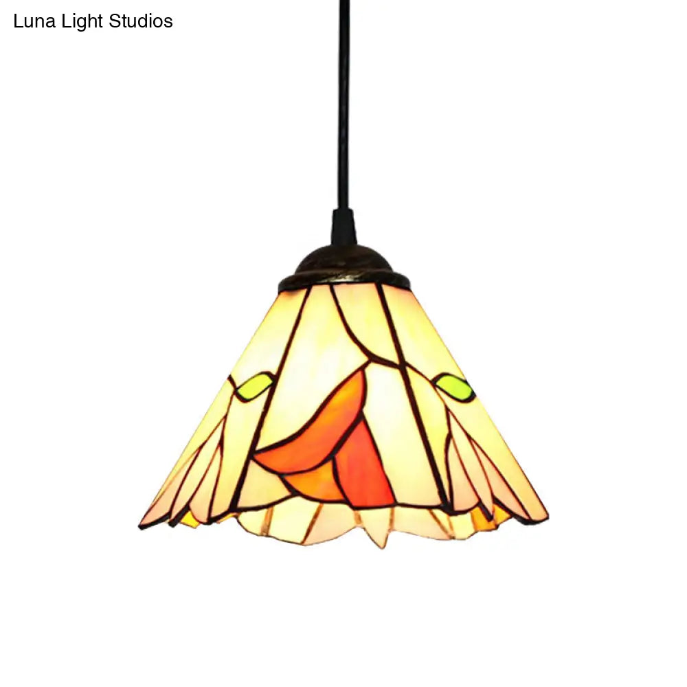 Tiffany Stained Glass Bedroom Pendant Lighting Fixture With Beige Shade