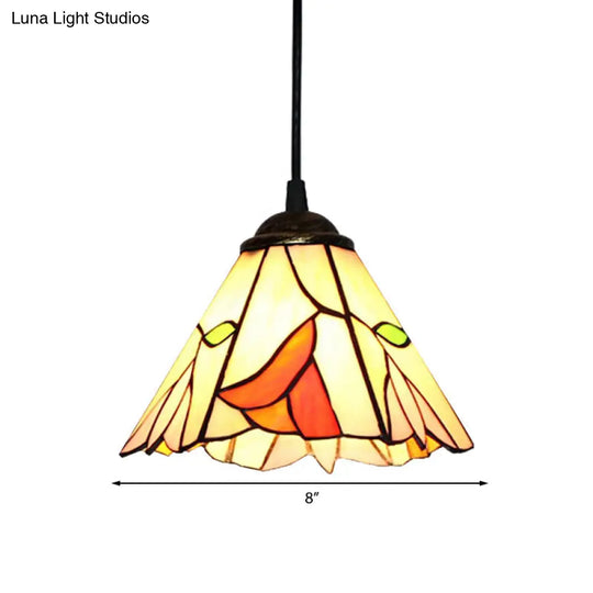 Tiffany Bedroom Pendant Light With Beige Stained Glass Shade