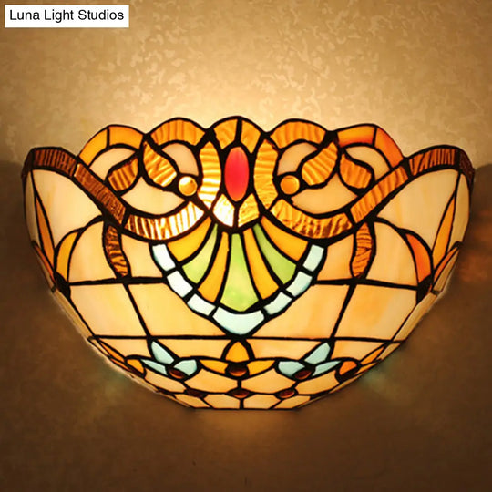 Tiffany Style Stained Glass Wall Sconce - Flush Mount With 1-Head Bowl Shade