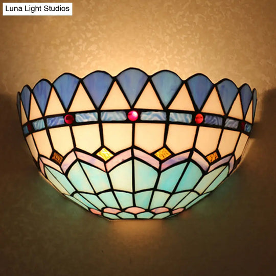 Tiffany Style Stained Glass Wall Sconce - Flush Mount With 1-Head Bowl Shade