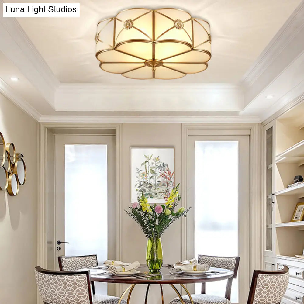 Traditional Glass Brass Close-To-Ceiling Light Fixture - Clover Flush Mount