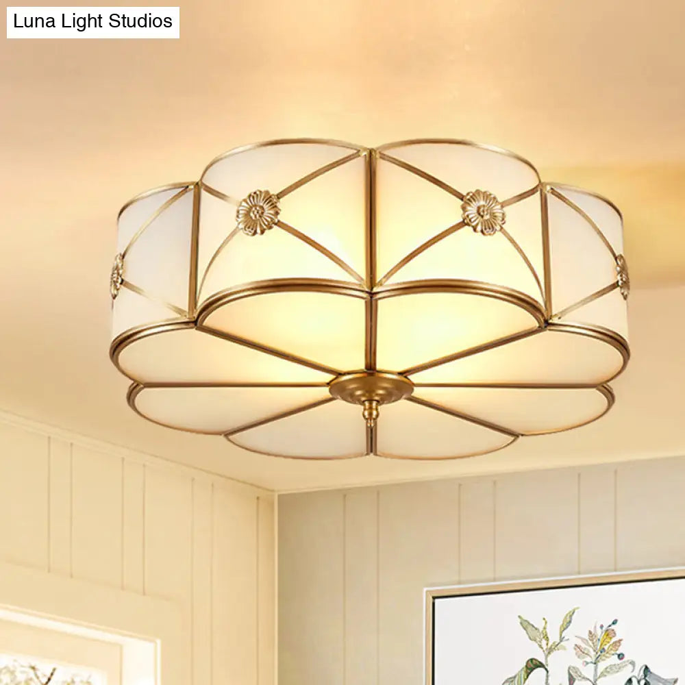 Traditional Glass Brass Close-To-Ceiling Light Fixture - Clover Flush Mount