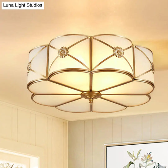 Traditional Glass Brass Close-To-Ceiling Light Fixture - Clover Flush Mount