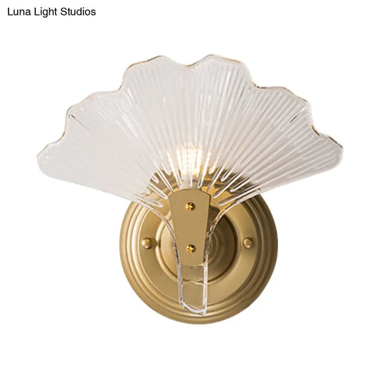 Traditional Gold Ginkgo Sconce Light - Elegant Metal Wall Lighting Fixture For Dining Room (1/3