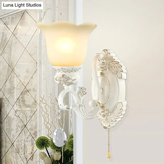 Traditional Ivory Glass Wall Sconce Light Fixture - White Scalloped Design Ideal For Dining Rooms