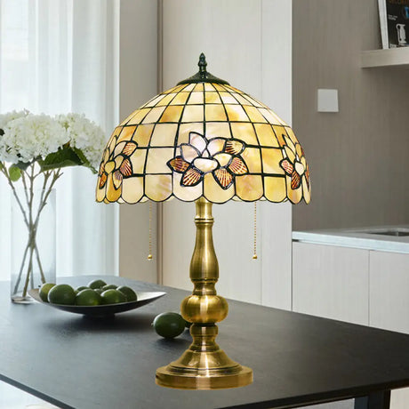Victorian Style Lotus Blossom Table Lamp - Gridded & 2-Light Shell Design W/ Pull Chain Brushed