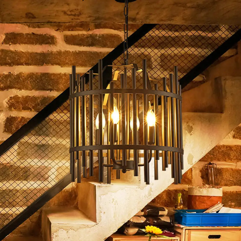 Vintage Industrial Black Metal Chandelier Pendant Light - 4 Heads For Restaurants