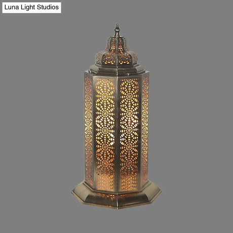 Vintage Metal Bedroom Task Lamp - Bronze Nightstand Light With Hollow Out Design
