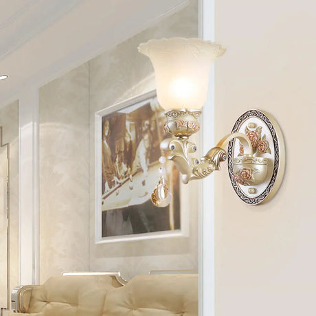 Vintage Petal Glass Wall Sconce With Ivory Carved Backplate For Living Room 1 /