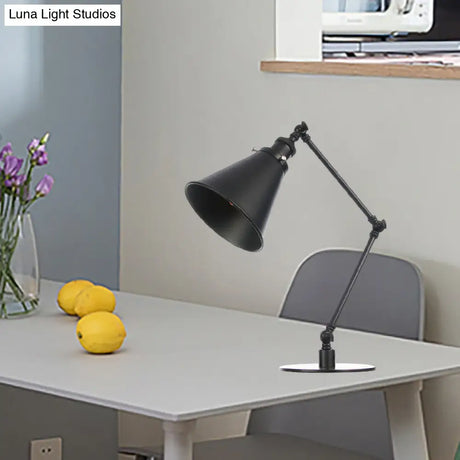 Vintage Stylish Conical Table Lamp With Metallic Shade Ideal For Study Rooms - 1 Head Black/Brass