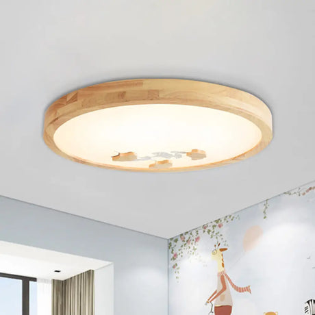 Wood Led Flushmount Ceiling Lamp With Ginkgo Leaf On Circle Design - Ideal For Bedroom Lighting