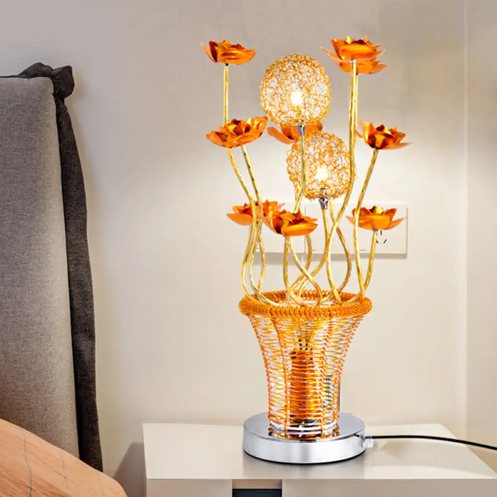 Zoey - Aluminum Basket-Like Desk Light Art Decor Bedside Led Vine Night Table Lamp With Blossom And
